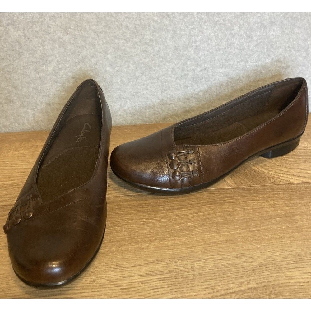 Clarks W Sz 10 leather Shoe Brown Flat Comfort Shoe Slip On Cushion